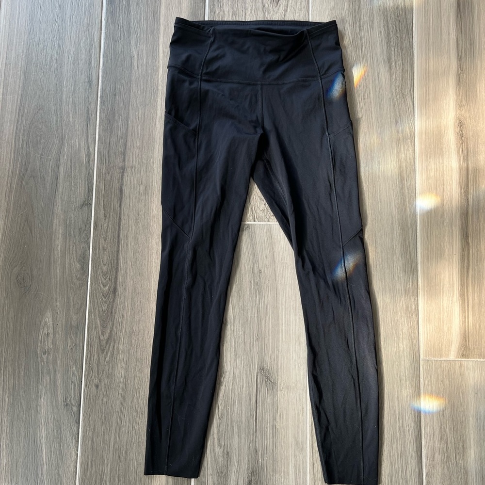 Lululemon Fast and free, nulux.  Size 6, never worn.  Pockets on the sides.